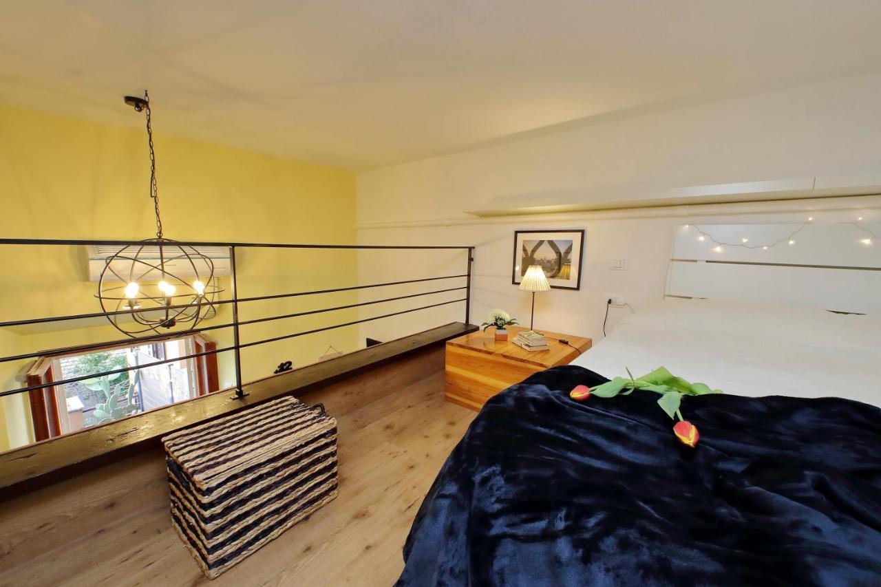 רומא 4Bnb - Cozy Vatican Loft With Terrace מראה חיצוני תמונה
